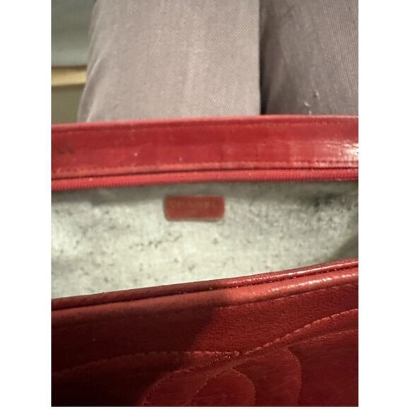 Chanel red leather big pouch - Picture 11 of 16